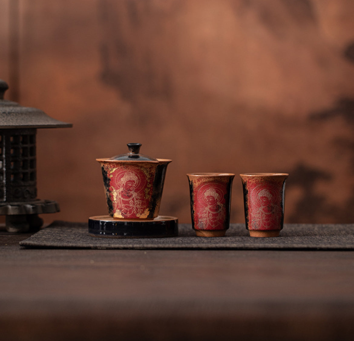 Set théière et tasses L'éveil Écarlate