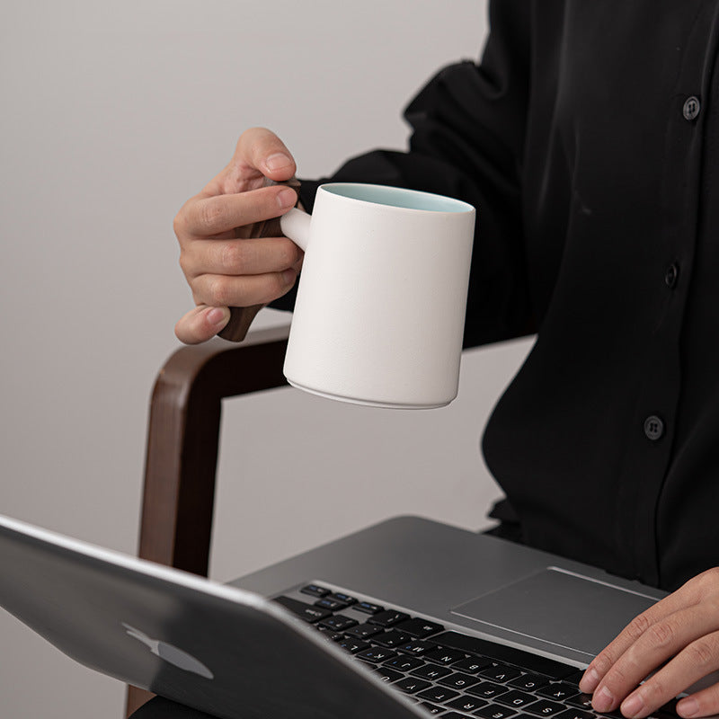 Walnut Handle With Lid Tea Separation Cangmu Office Cup All-ceramic Filter Hole Large Capacity Drinking Tea Cup Mug