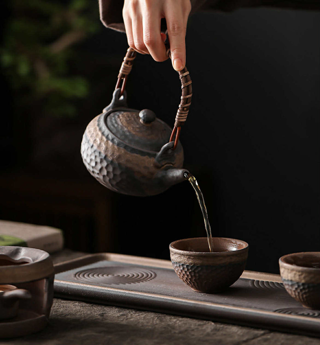 Théière et chauffe plat