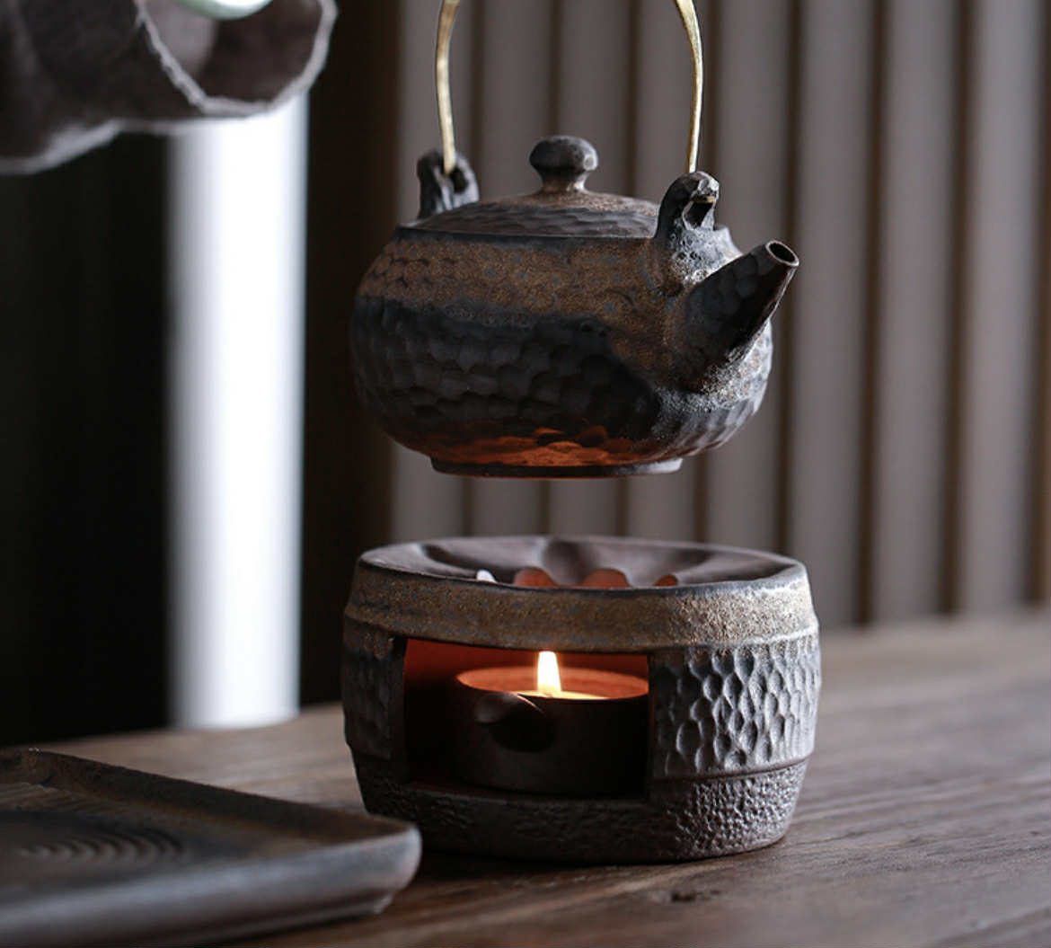 Théière et chauffe plat